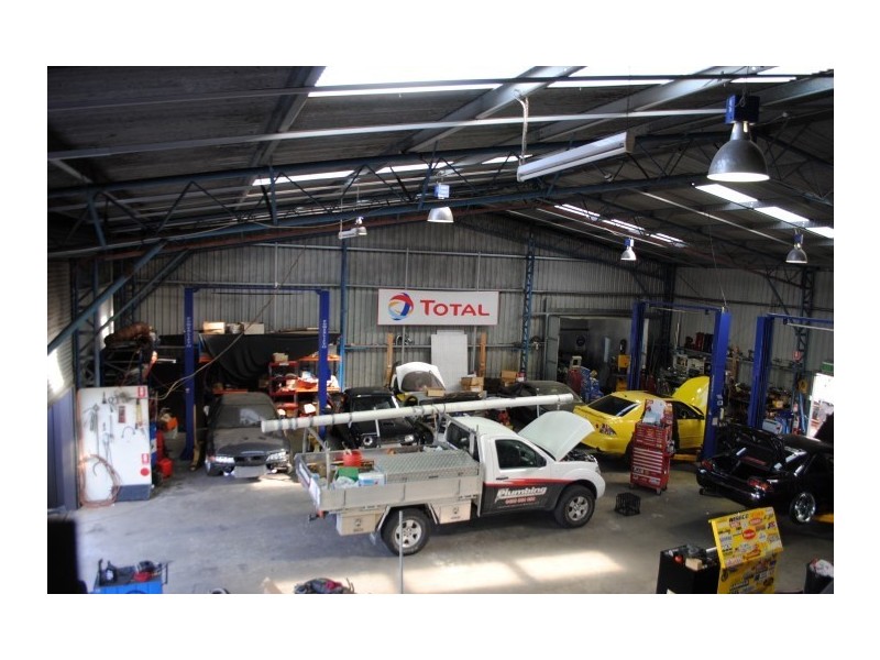 3295 Logan Road, Underwood QLD 4119