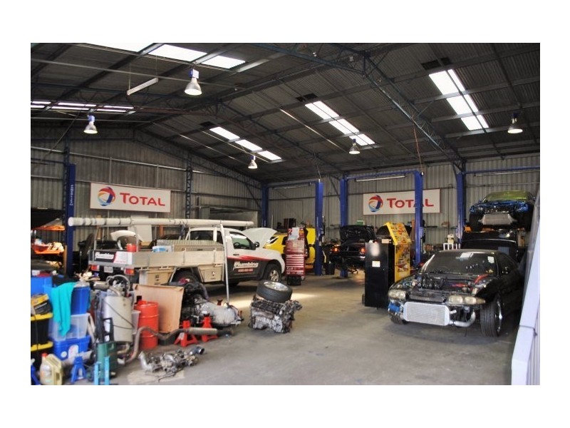 3295 Logan Road, Underwood QLD 4119