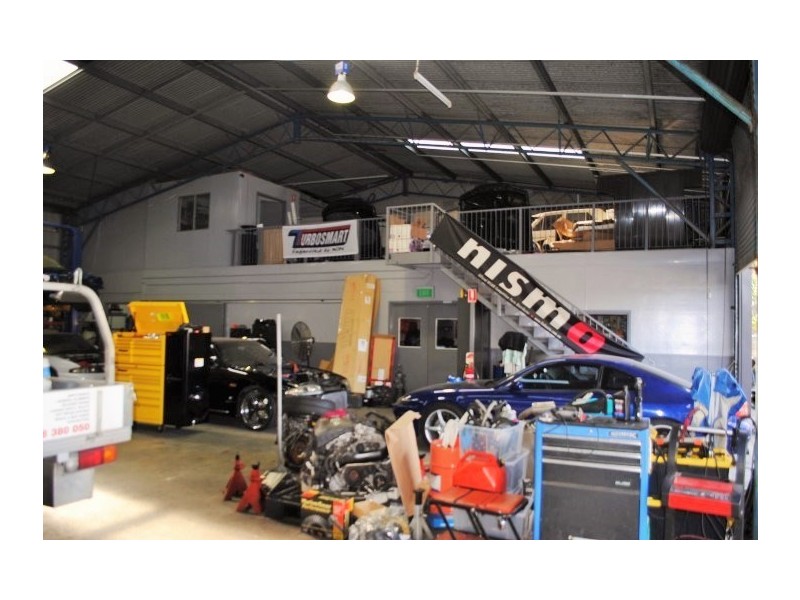 3295 Logan Road, Underwood QLD 4119