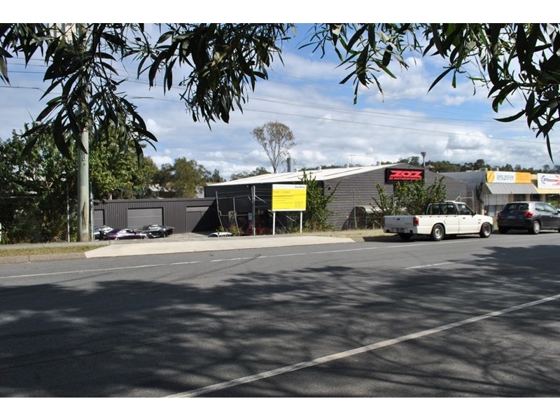 3295 Logan Road, Underwood QLD 4119