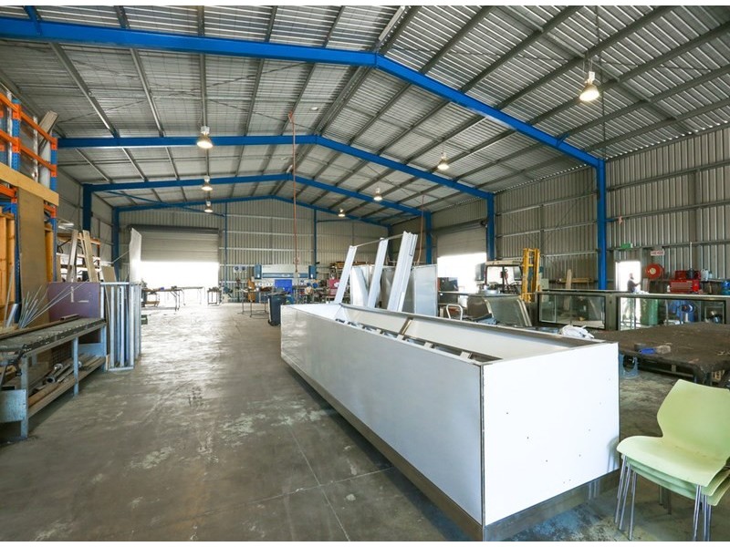 353 Macdonnell Road, Clontarf QLD 4019