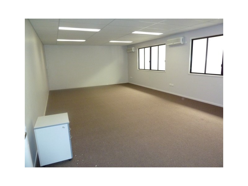 8/16-18 Riverland Drive, Loganholme QLD 4129