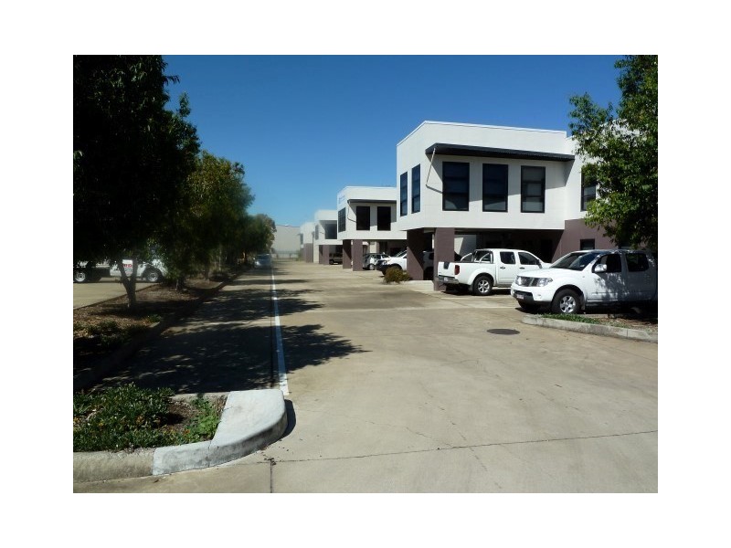 8/16-18 Riverland Drive, Loganholme QLD 4129