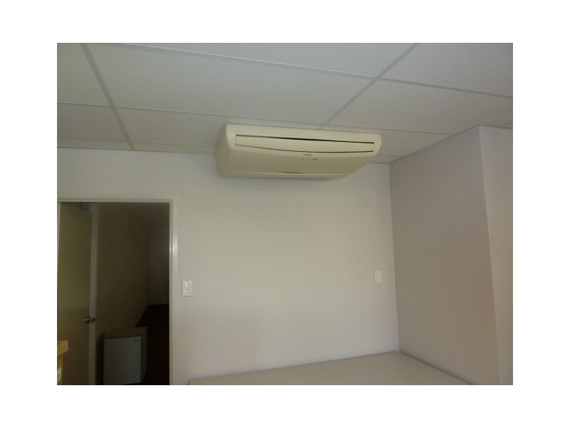 8/16-18 Riverland Drive, Loganholme QLD 4129