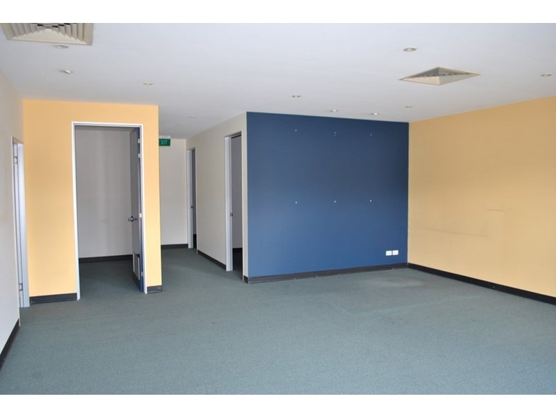 10B/3352 Pacific Highway, Springwood QLD 4127