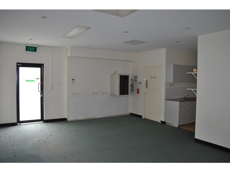 10B/3352 Pacific Highway, Springwood QLD 4127