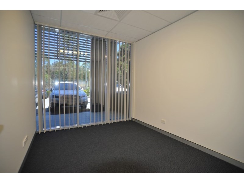 1/3950 Pacific Highway, Loganholme QLD 4129
