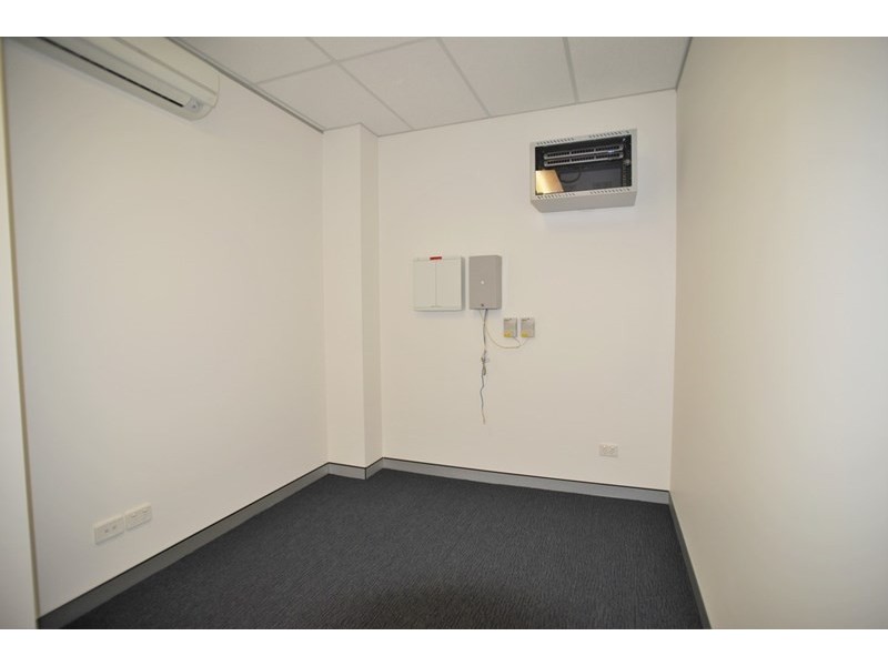 1/3950 Pacific Highway, Loganholme QLD 4129