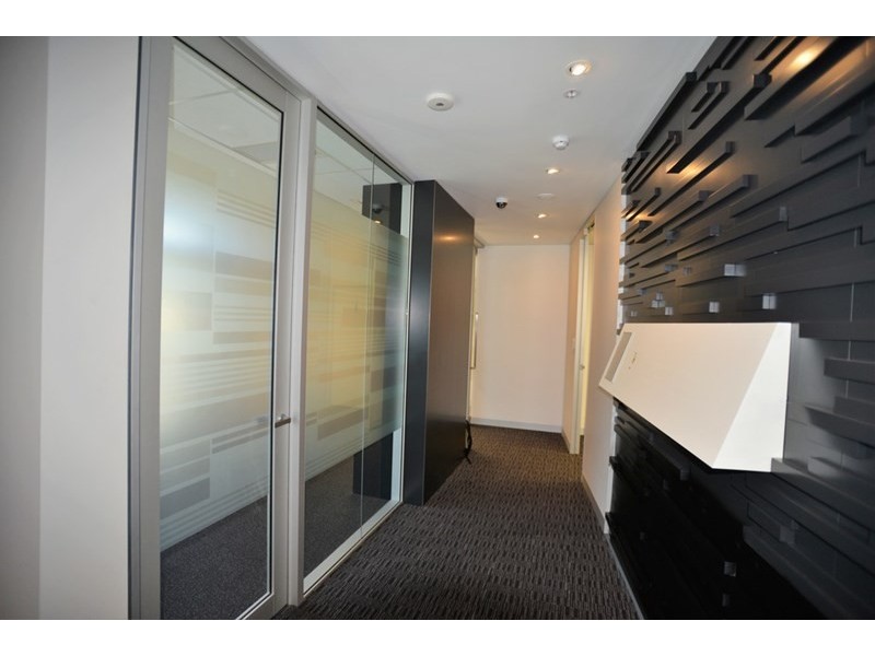 5+6/3950 Pacific Highway, Loganholme QLD 4129