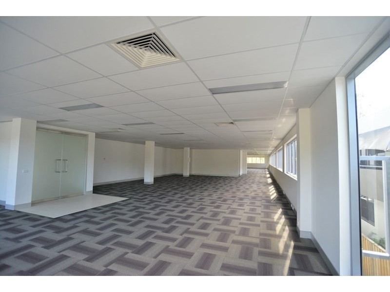 2/3908-3910 Pacific Highway, Loganholme QLD 4129