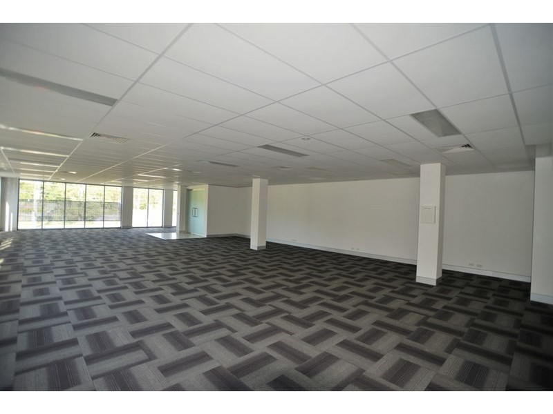 2/3908-3910 Pacific Highway, Loganholme QLD 4129