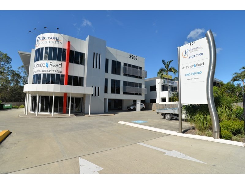 2/3908-3910 Pacific Highway, Loganholme QLD 4129