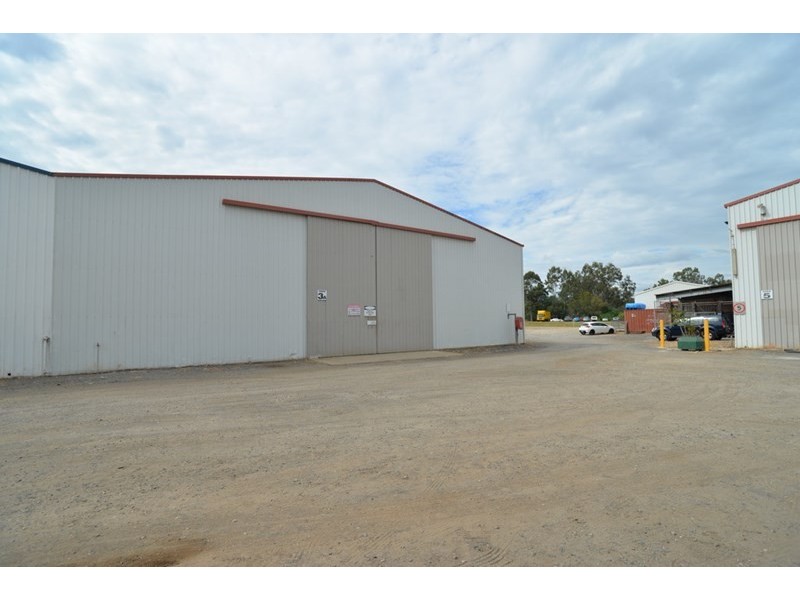 3A/207 Queens Road, Kingston QLD 4114