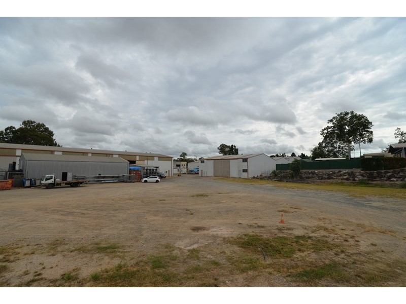 3A/207 Queens Road, Kingston QLD 4114