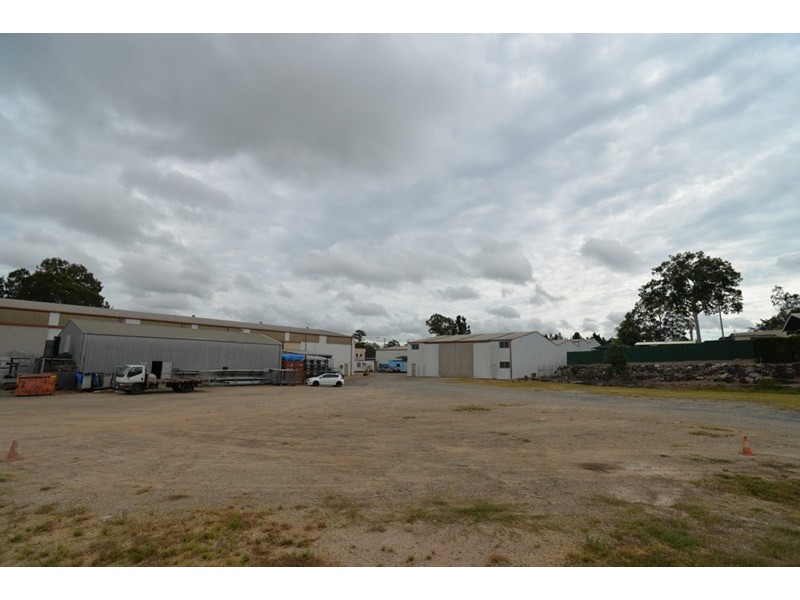 3A/207 Queens Road, Kingston QLD 4114
