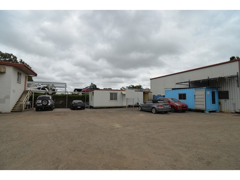 3A/207 Queens Road, Kingston QLD 4114