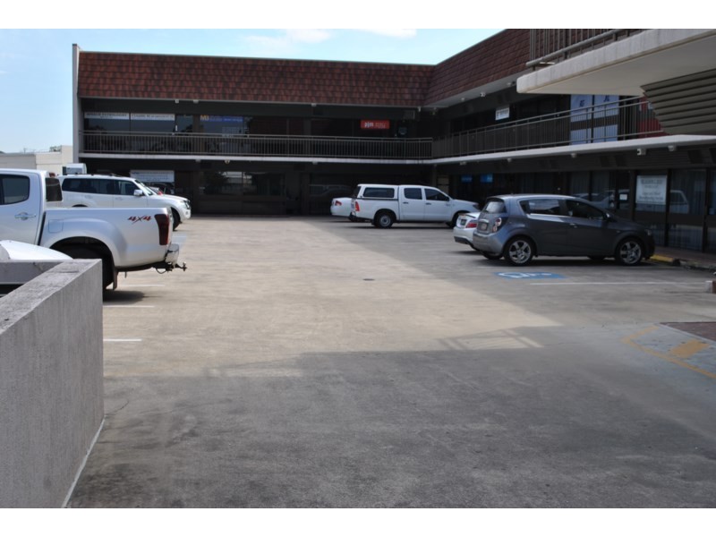 17+18/8 Dennis Road, Springwood QLD 4127