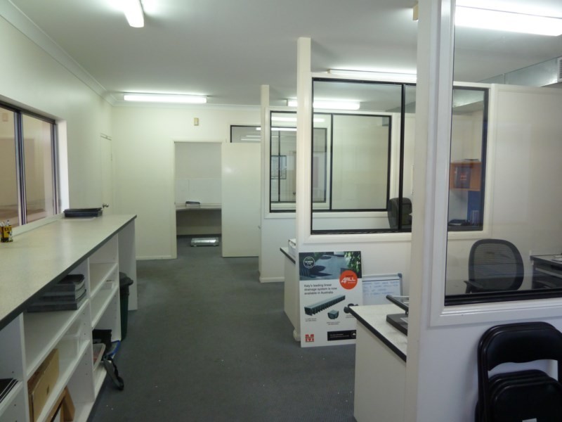 2/68-70 NESTOR Drive, Meadowbrook QLD 4131