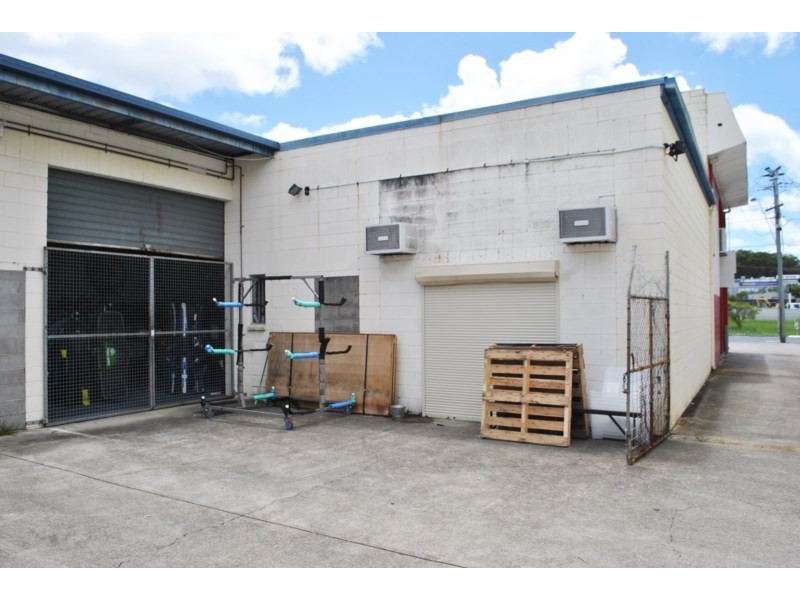 Shop 1/3377 Pacific Highway, Slacks Creek QLD 4127