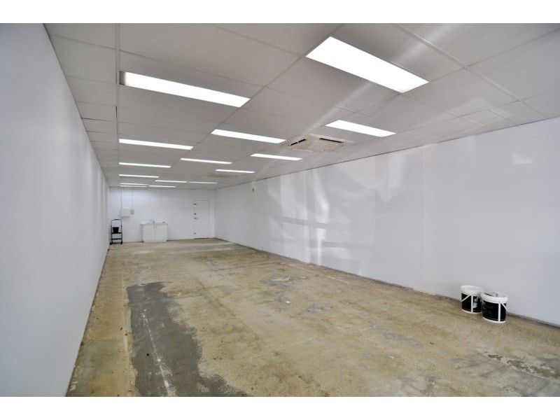 Shop 28/917 Kingston Road, Waterford West QLD 4133