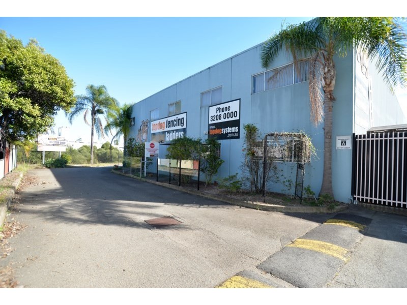 3351 Pacific Highway, Slacks Creek QLD 4127