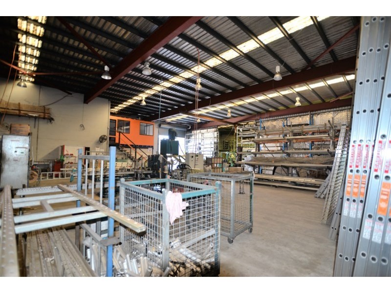 3351 Pacific Highway, Slacks Creek QLD 4127