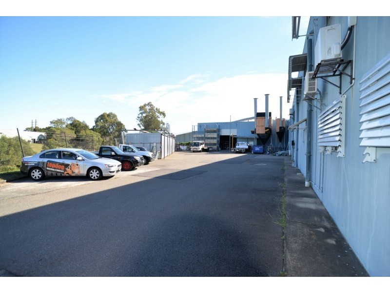 3351 Pacific Highway, Slacks Creek QLD 4127