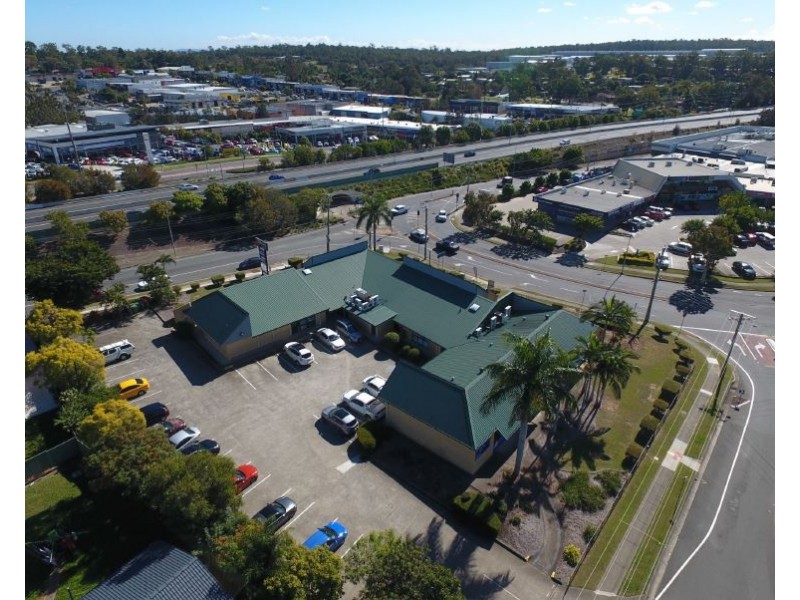 Units 1c & 4 3376 MT LINDESAY Highway, Regents Park QLD 4118