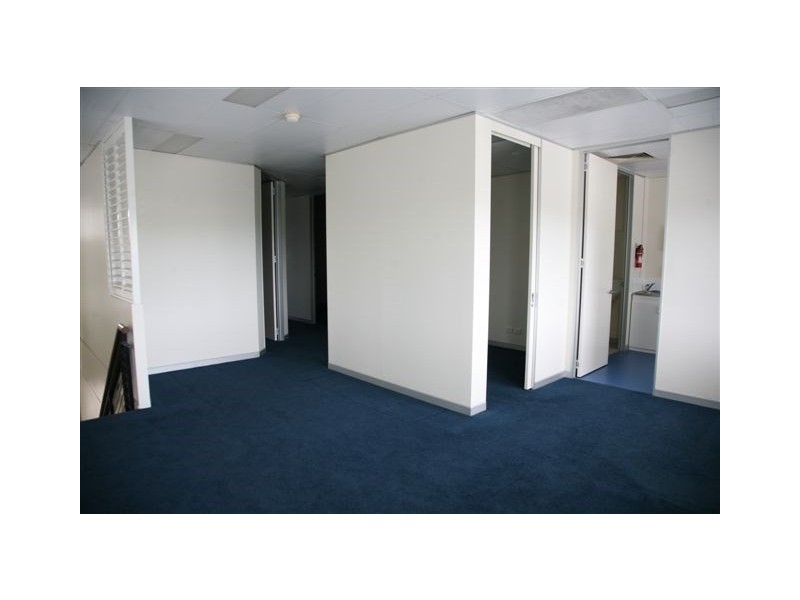 3/3352 Pacific Highway, Springwood QLD 4127