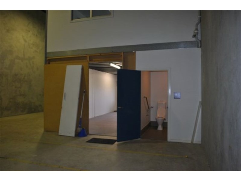 19/8 Riverland Drive, Loganholme QLD 4129