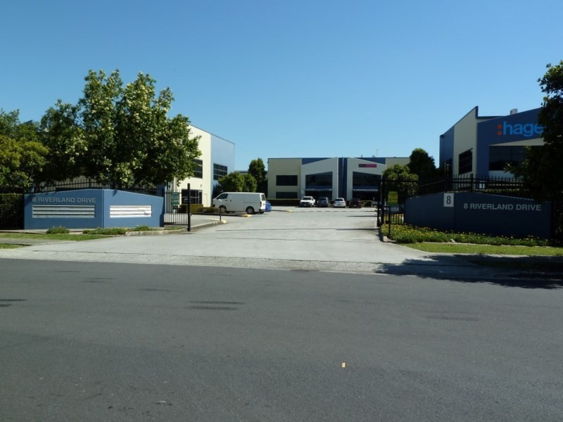 19/8 Riverland Drive, Loganholme QLD 4129