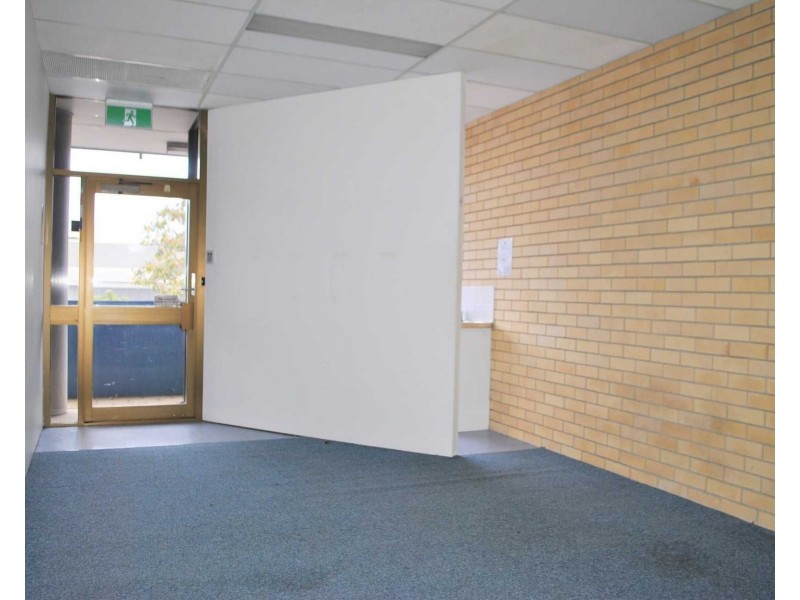 Unit 7/84 Wembley Road, Logan Central QLD 4114