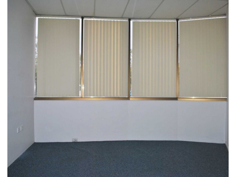 Unit 7/84 Wembley Road, Logan Central QLD 4114