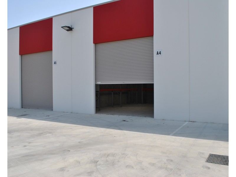 21 Middle Road, Greenbank QLD 4124