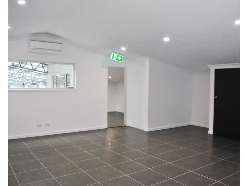 11 Moss Street, Slacks Creek QLD 4127