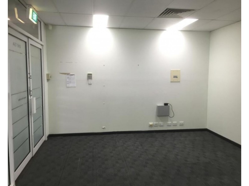 15H/10 Old Chatswood Road, Springwood QLD 4127