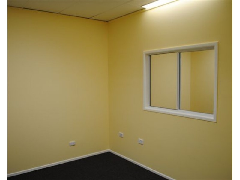 4B/21 Mayes Avenue, Logan Central QLD 4114