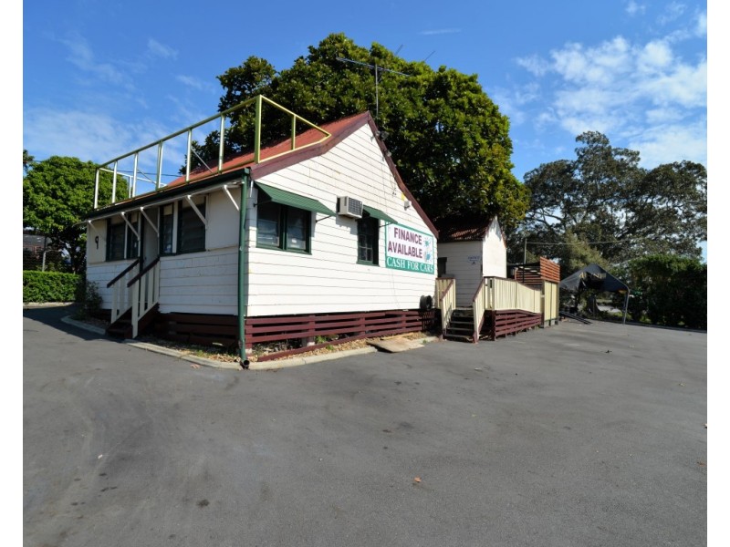 9 River Road, Waterford QLD 4133