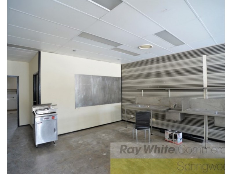 Shop 3/37 Watland Street, Springwood QLD 4127