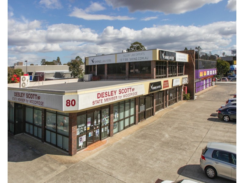 2/84 Wembley Road, Logan Central QLD 4114