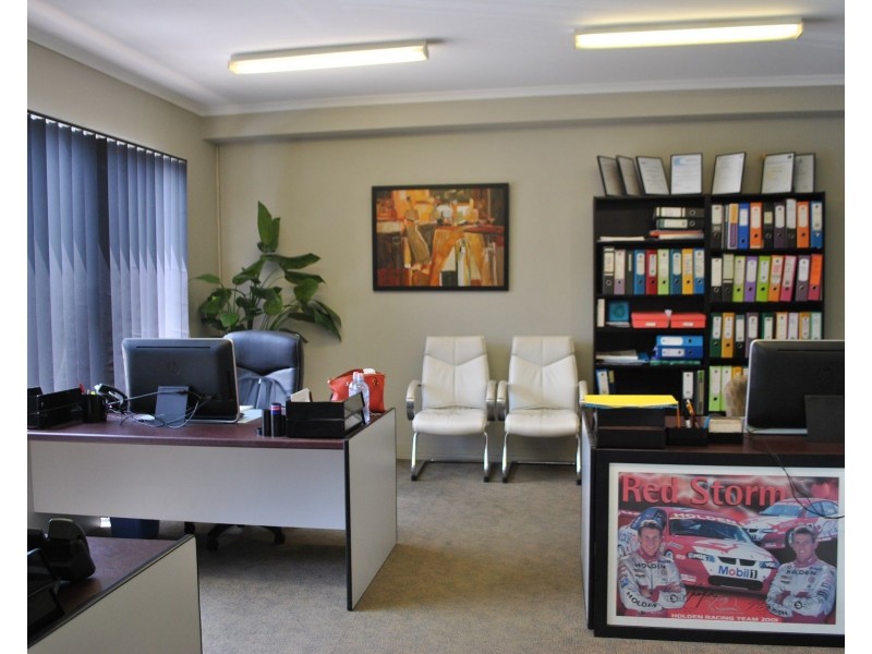 3/126-130 Compton Road, Woodridge QLD 4114