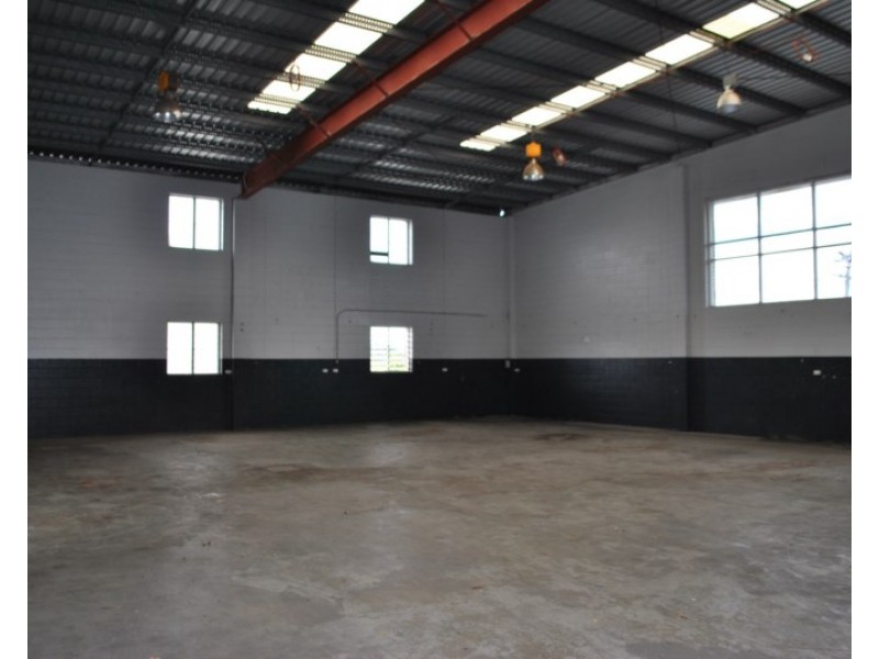 Unit 2/7-11 Central Court, Hillcrest QLD 4118