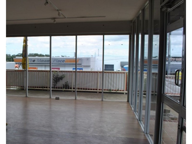 Unit 2/7-11 Central Court, Hillcrest QLD 4118