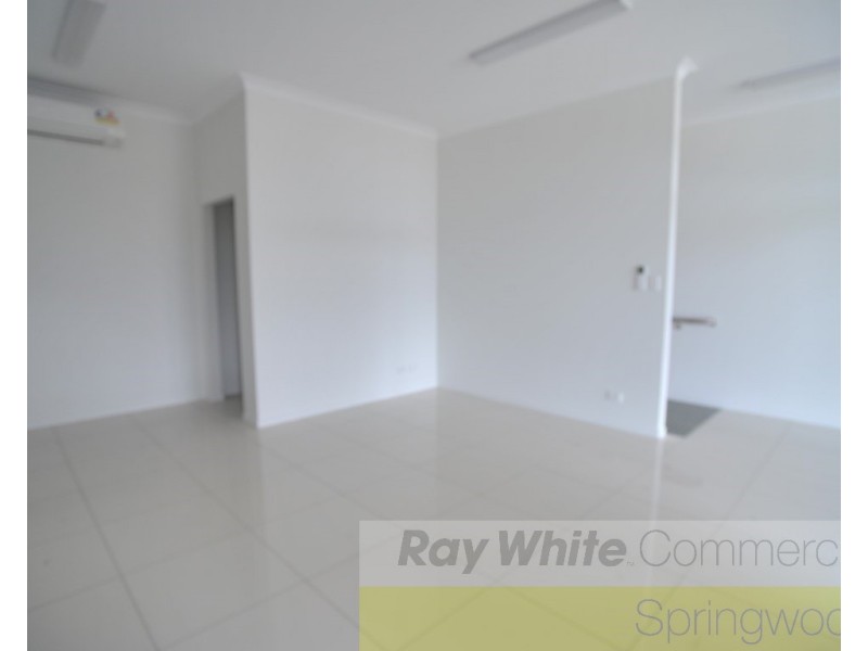 1/115 Corymbia Place, Parkinson QLD 4115