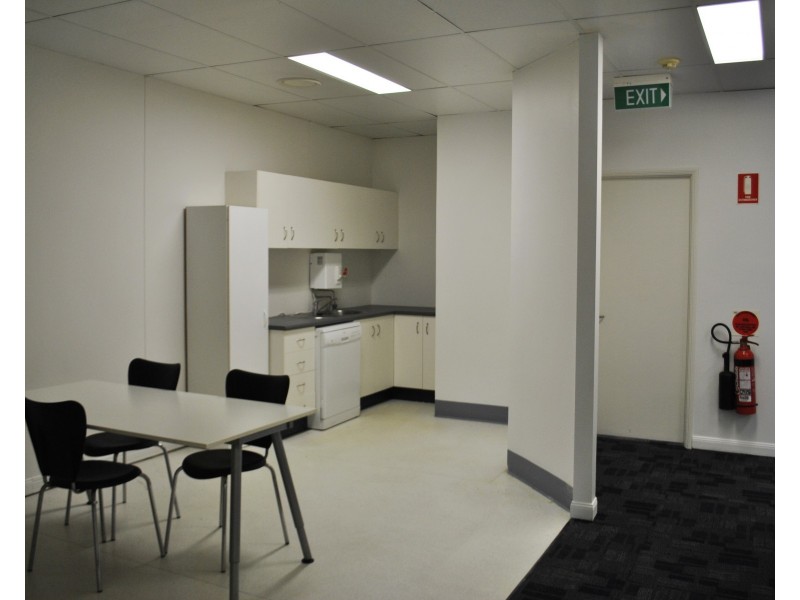 Unit 1/18 Carol Avenue, Springwood QLD 4127