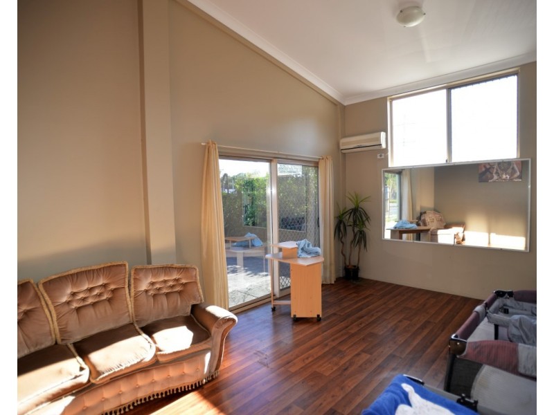 A/2-4 Osborne Court, Loganholme QLD 4129