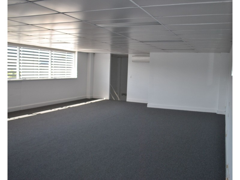 8 Darnick Street, Underwood QLD 4119