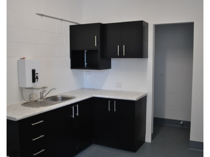 8 Darnick Street, Underwood QLD 4119