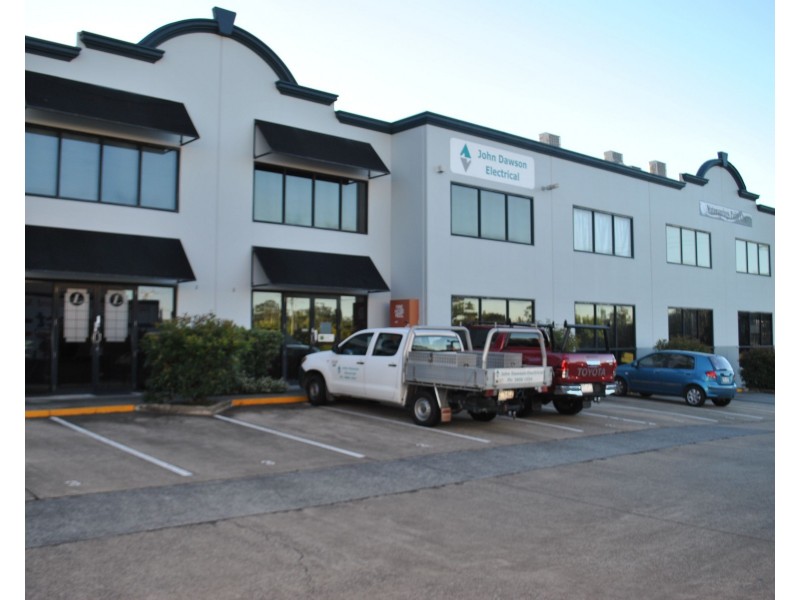 2/126-130 Compton Road, Woodridge QLD 4114