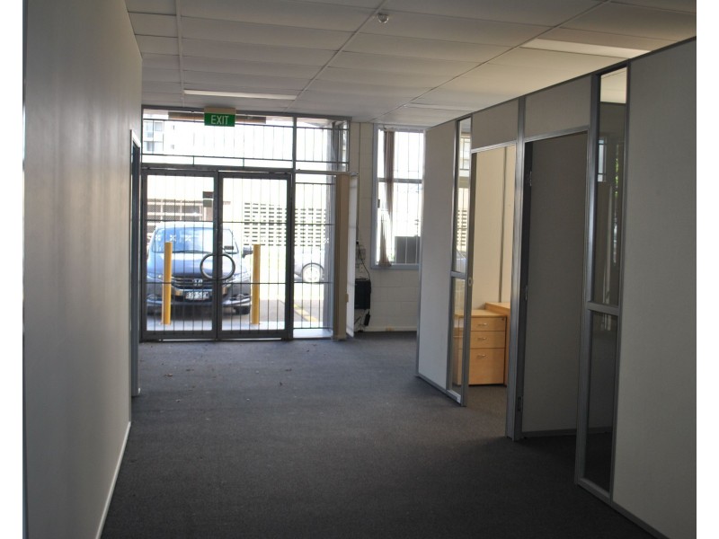 Unit 1/8 Paxton Street, Springwood QLD 4127